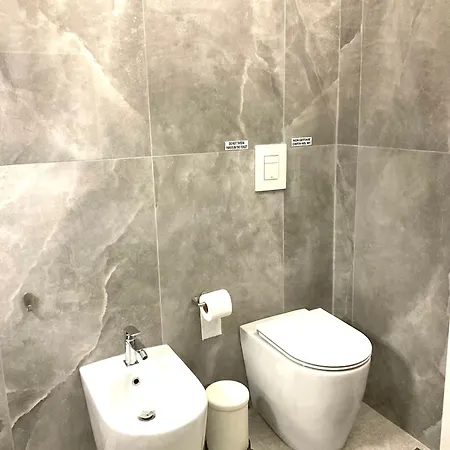 Animaecore66 アパート カターニア